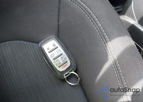 2021 Chrysler Pacifica Touring z USA, uszkodzony, nr VIN 2C4RC1FG7MR565253